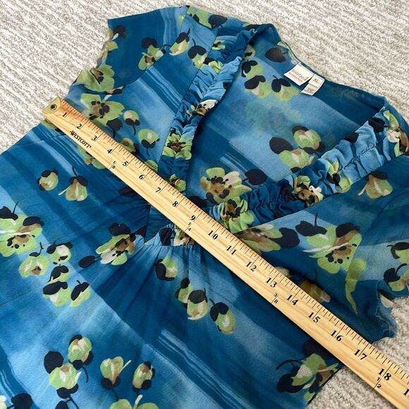 Sweet Pea Floral Double Mesh Tee Size XL Cap Sleeve Ruched Ruffle Deep V Neck - Picture 5 of 12